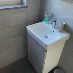 아파트 Ola